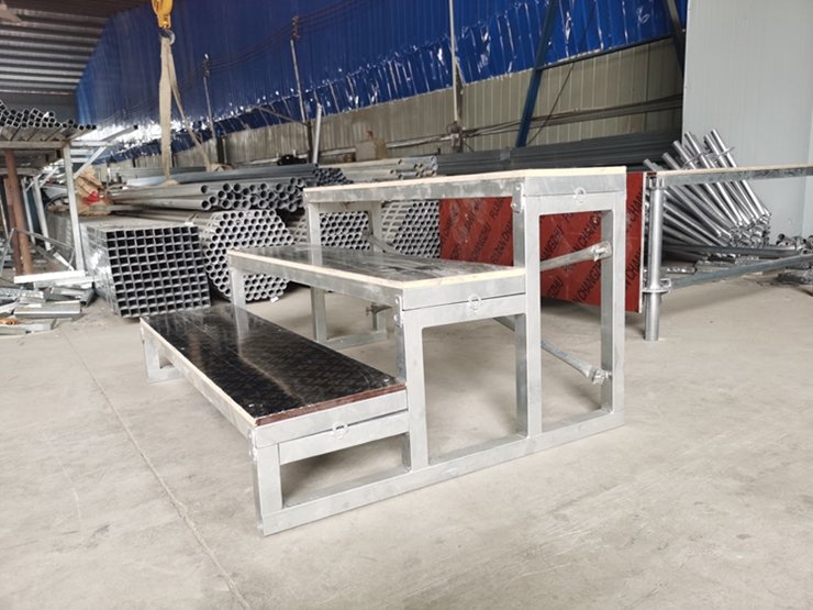 新型包邊舞臺(tái)